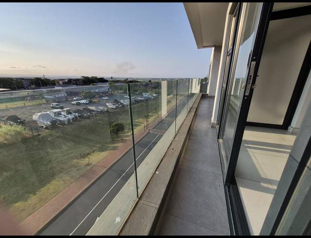2 BEDROOM APARTMENT FOR SALE IN UMHLANGA RIDGE